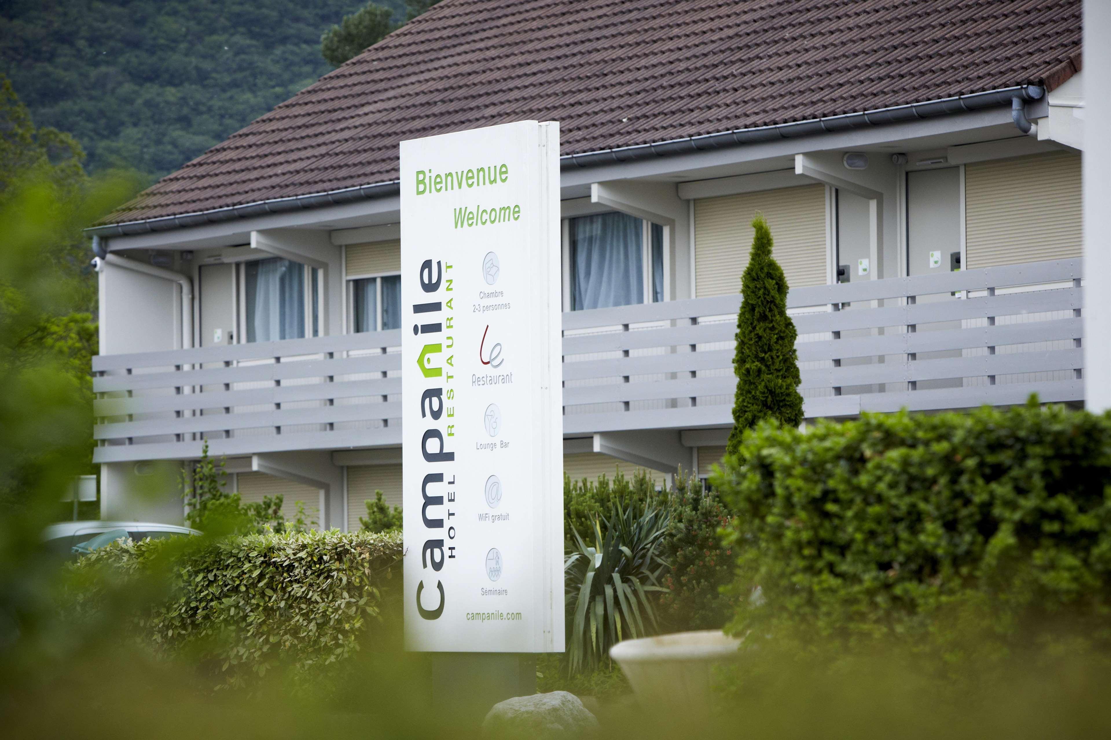 Campanile Grenoble Nord - Saint-Egreve Hotel Exterior photo